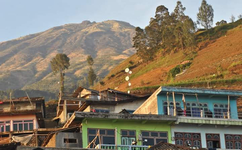 Sumbing
