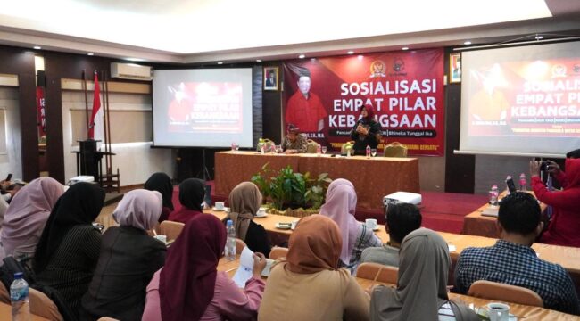 H. Abidin Fikri, S.H.,M.H. menyelenggarakan Sosialisasi Empat Pilar MPR RI di Hotel Dalu, Kota Semarang, Jumat, (27/09/2024)